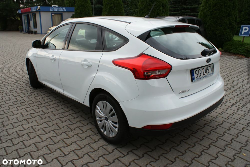 Ford Focus - 9