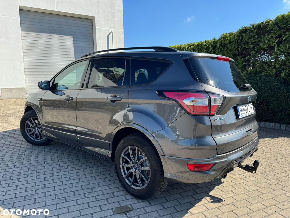 Ford Kuga 2.0 TDCi 4x4 ST-Line - 6