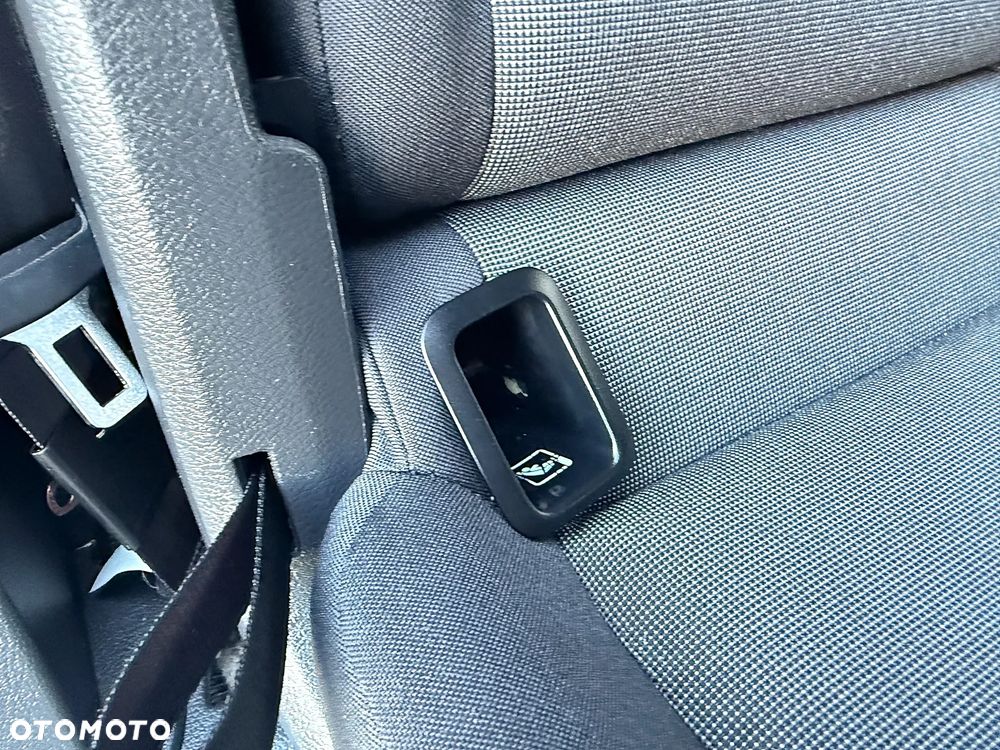 Volkswagen Caddy Maxi 2.0 TDI Comfortline - 17