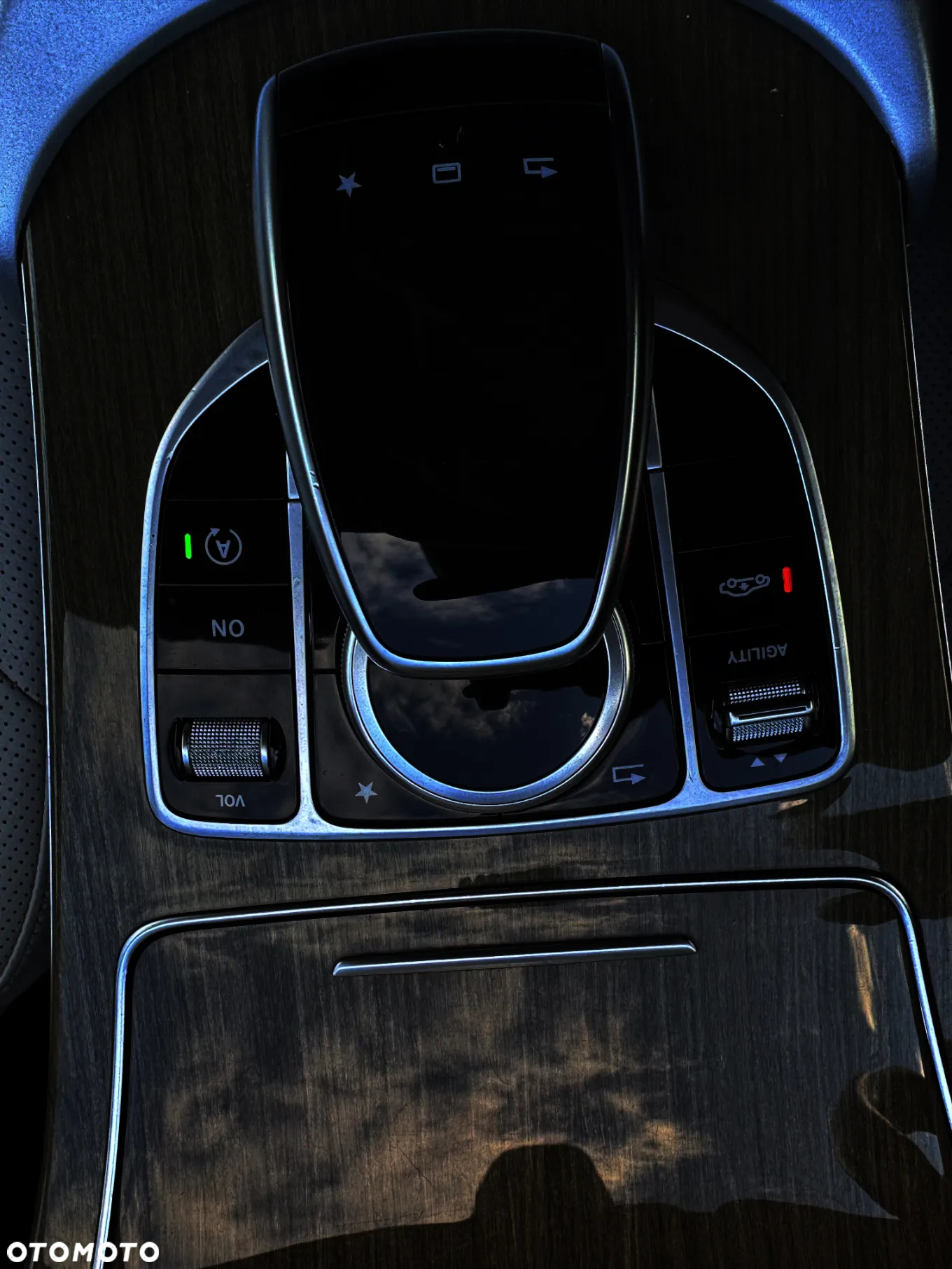 Mercedes-Benz Klasa C 250 7G-TRONIC - 21