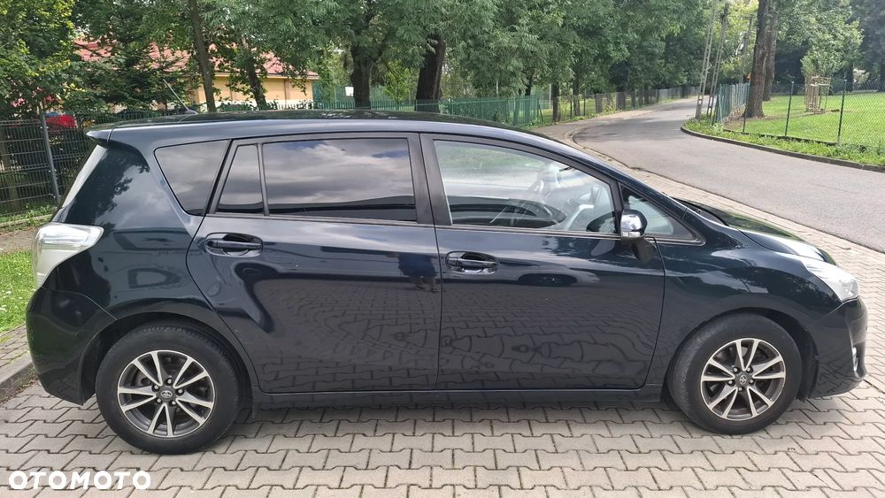 Toyota Verso 1.6 Premium - 7