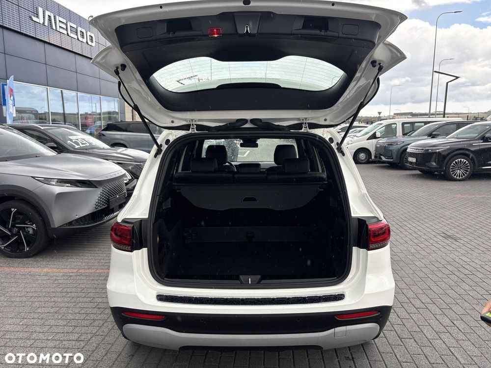 Mercedes-Benz GLB 200 7G-DCT - 30
