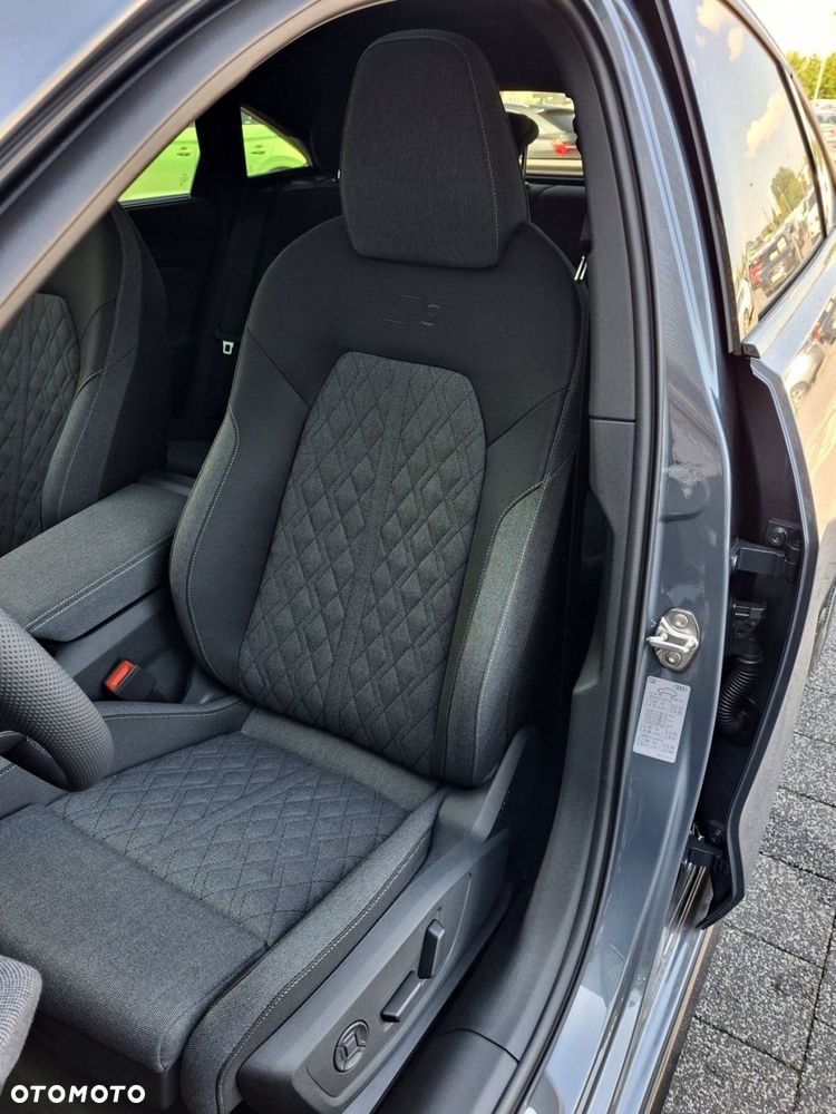 Audi A5 Limousine - 11