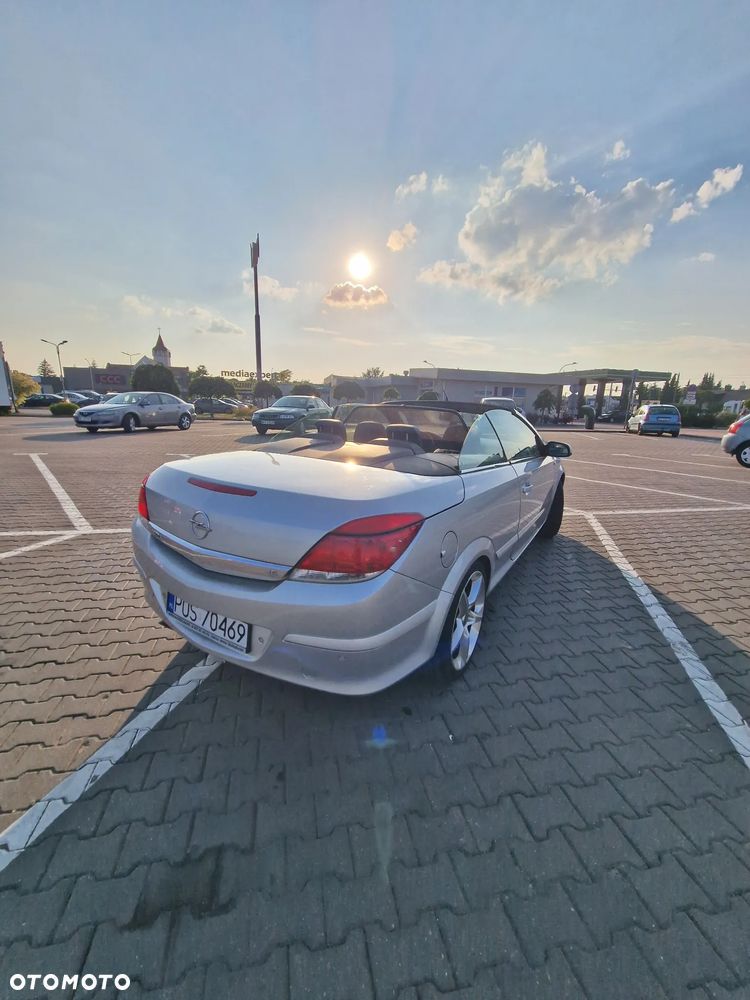 Opel Astra 1.6 Enjoy - 4