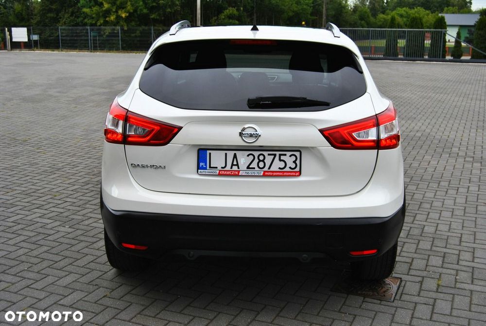 Nissan Qashqai 1.5 dCi TEKNA - 19