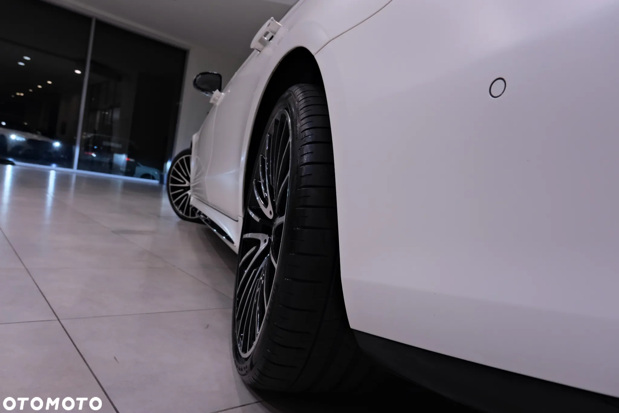 Mercedes-Benz Klasa S 580 4Matic 9G-TRONIC - 22