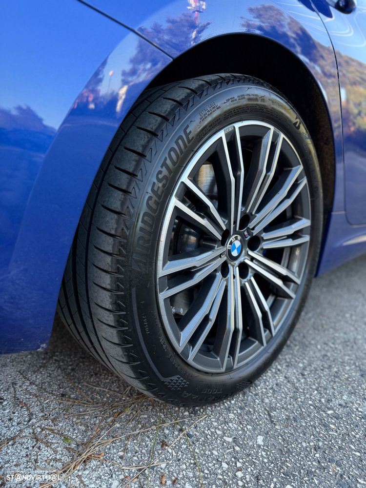 BMW 330 e Pack M Auto - 17