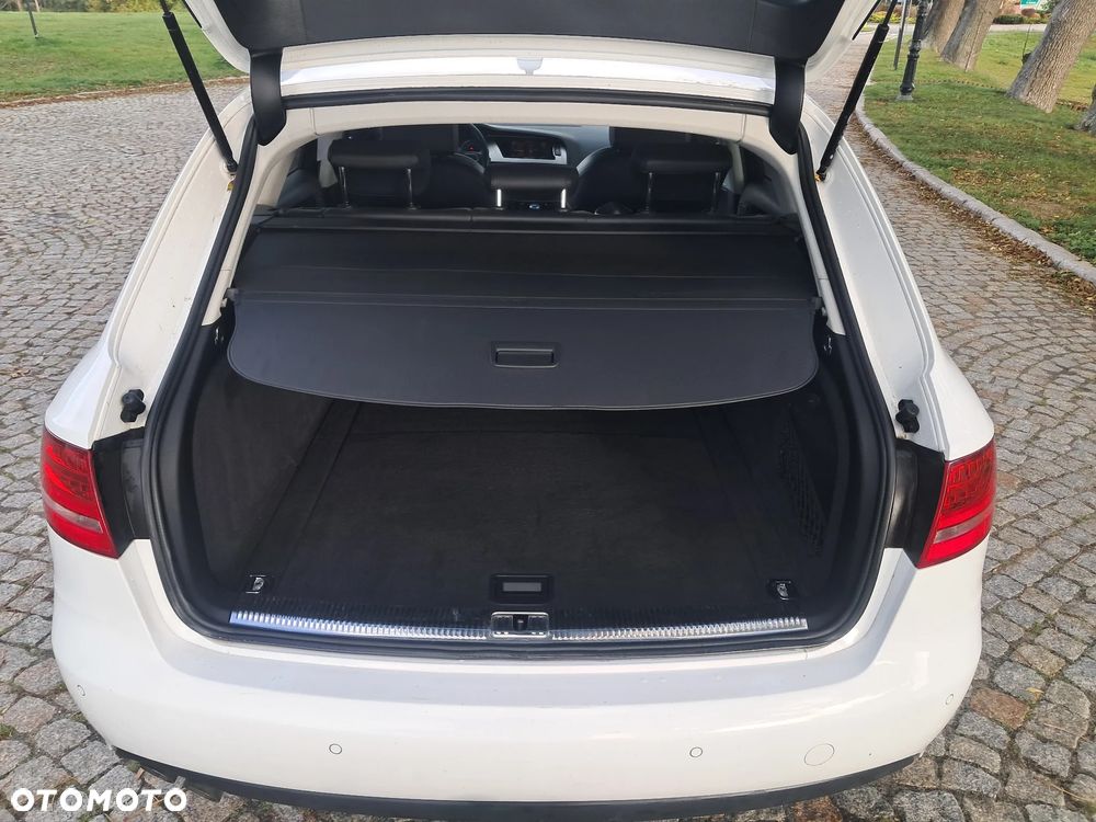 Audi A4 Avant - 19