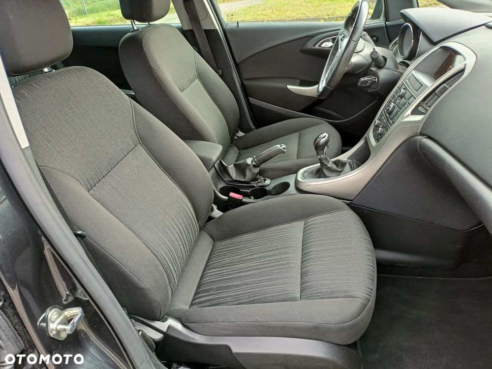 Opel Astra 1.4 Turbo Innovation - 8