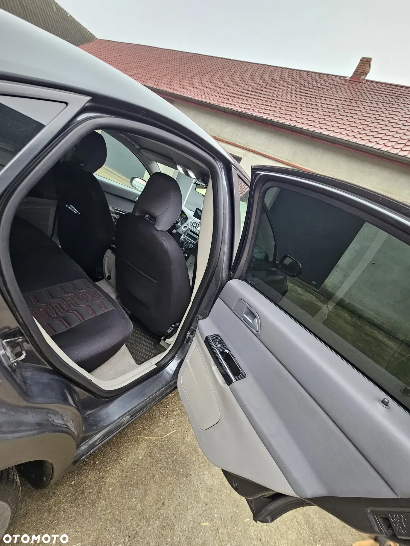 Volvo S40 2.0D - 18