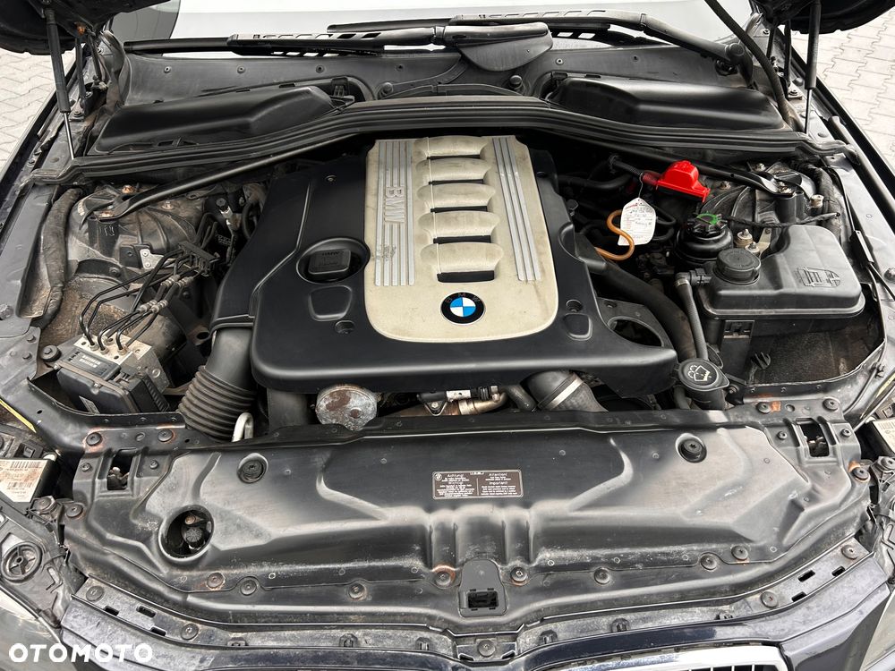 BMW Seria 5 - 33