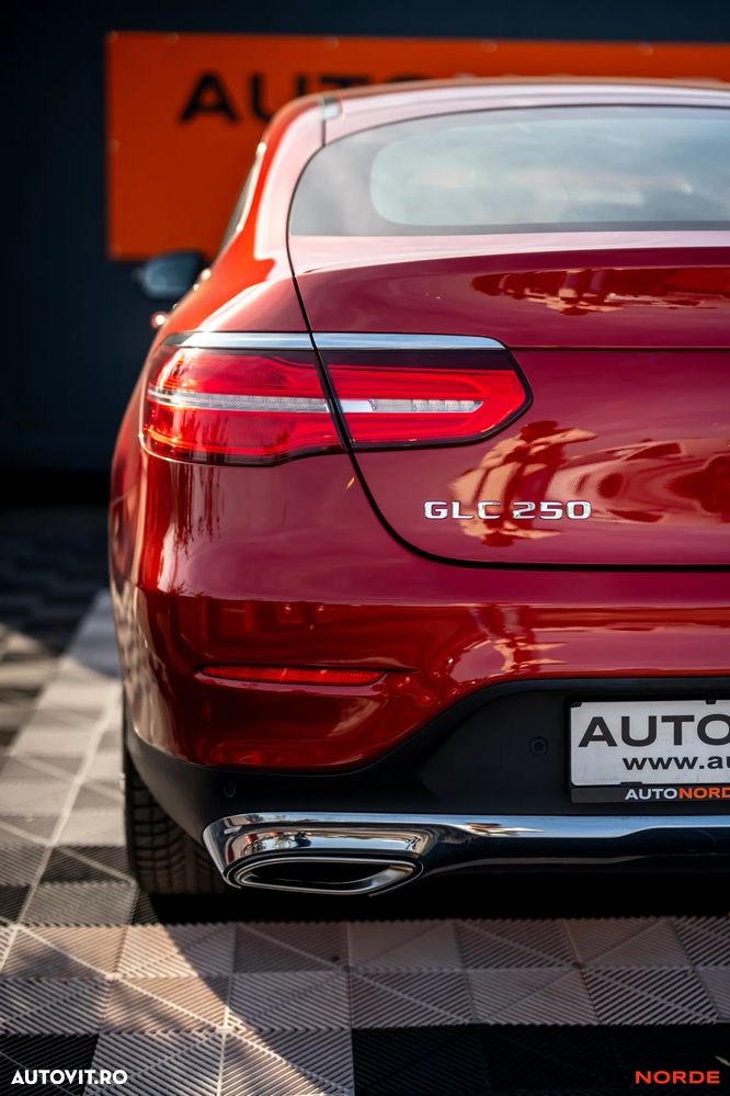 Mercedes-Benz GLC Coupe 250 4MATIC - 40