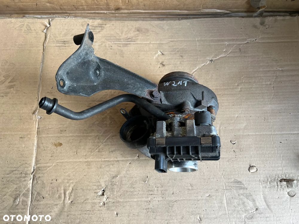 Turbina turbosprężarka turbo Mercedes E-Klasa W211 3.2 CDI A6480960099 - 2