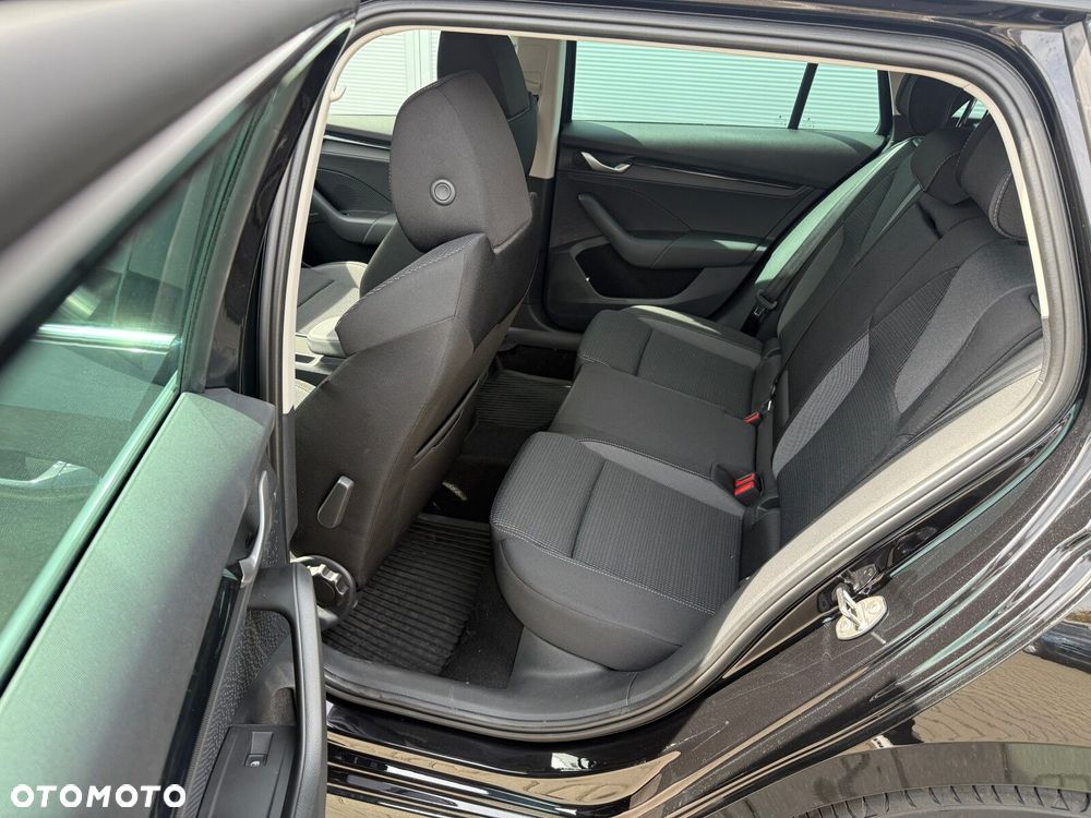 Skoda Octavia - 11