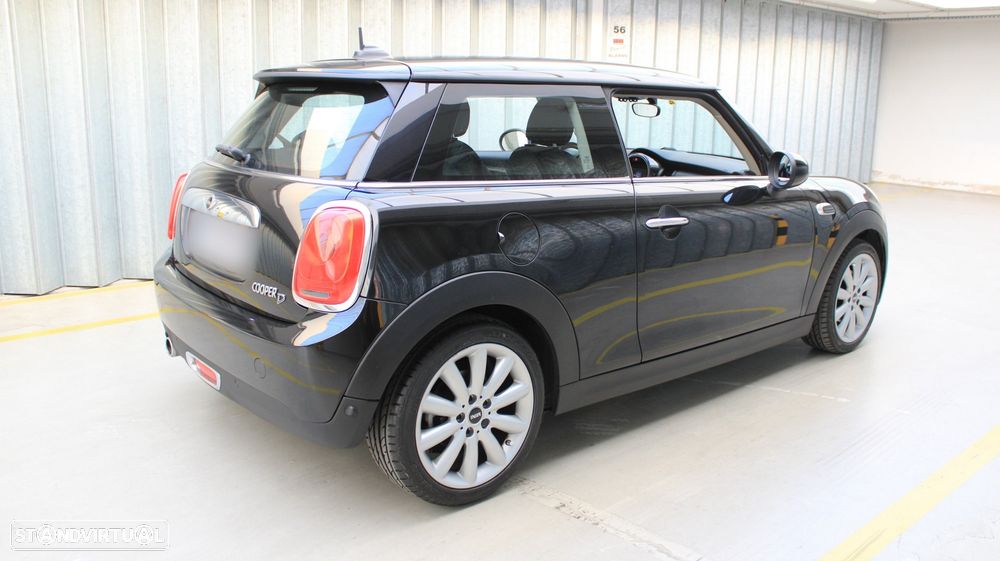 MINI 3 Portas Cooper D Aut. Seven Chili - 7
