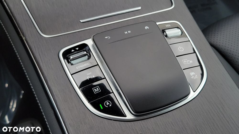 Mercedes-Benz GLC 300 4Matic 9G-TRONIC - 27
