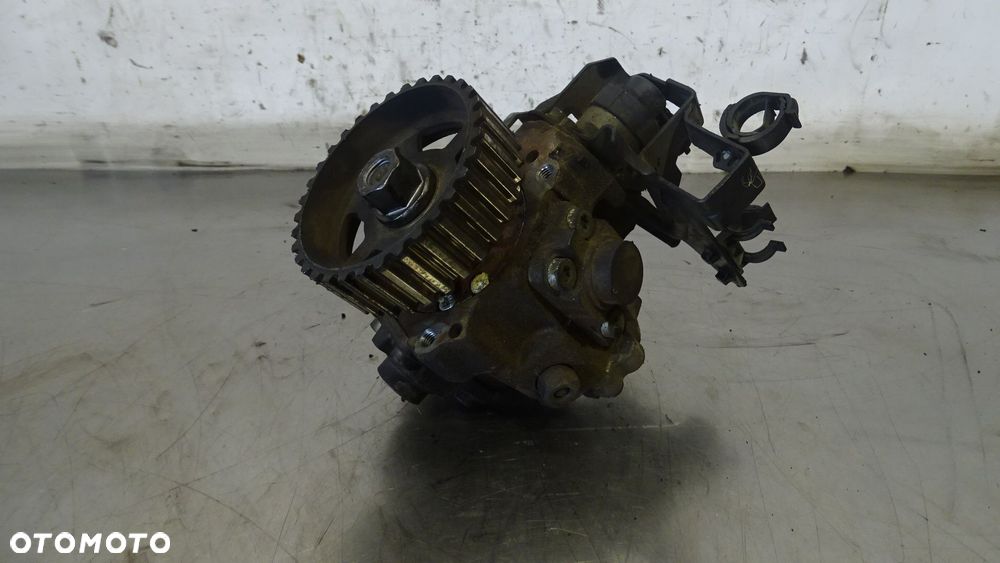 POMPA WTRYSKOWA FORD C-MAX MK1 LIFT 1.6 9683703780A - 2