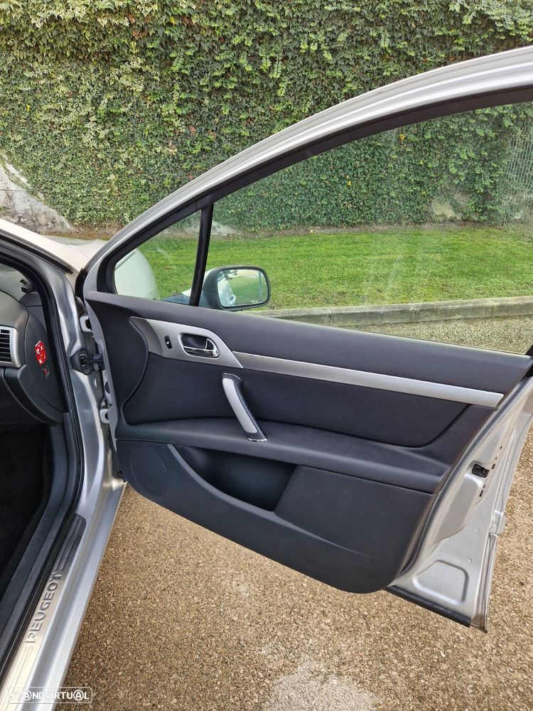 Peugeot 407 SW 1.6 HDi Navteq - 9