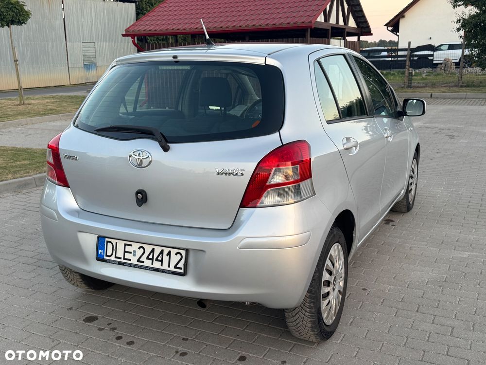 Toyota Yaris 1.33 Sol - 7