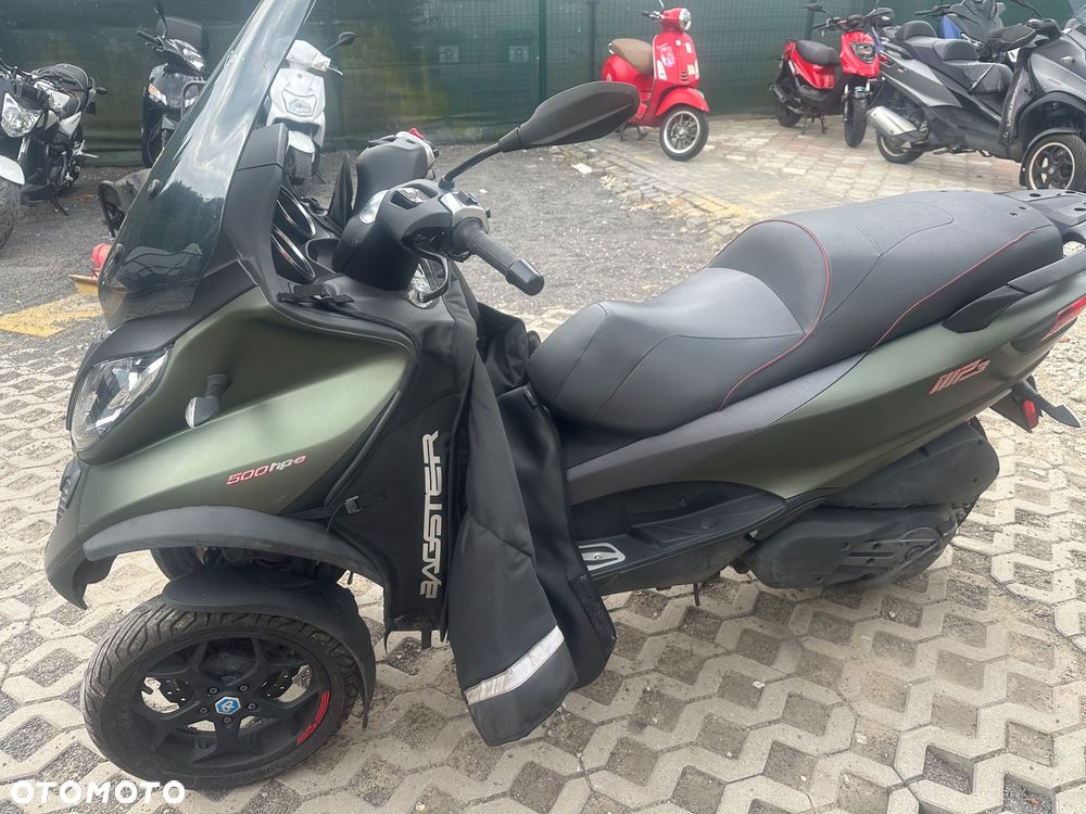 Piaggio MP-3 - 4