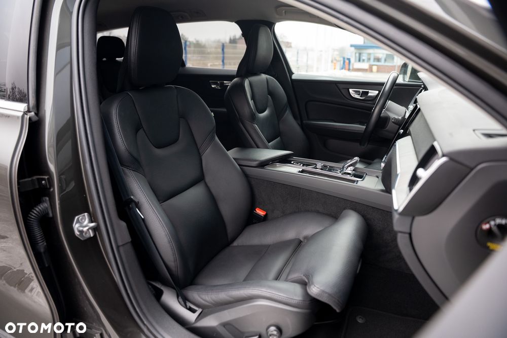 Volvo V60 B4 B Geartronic Inscription - 25