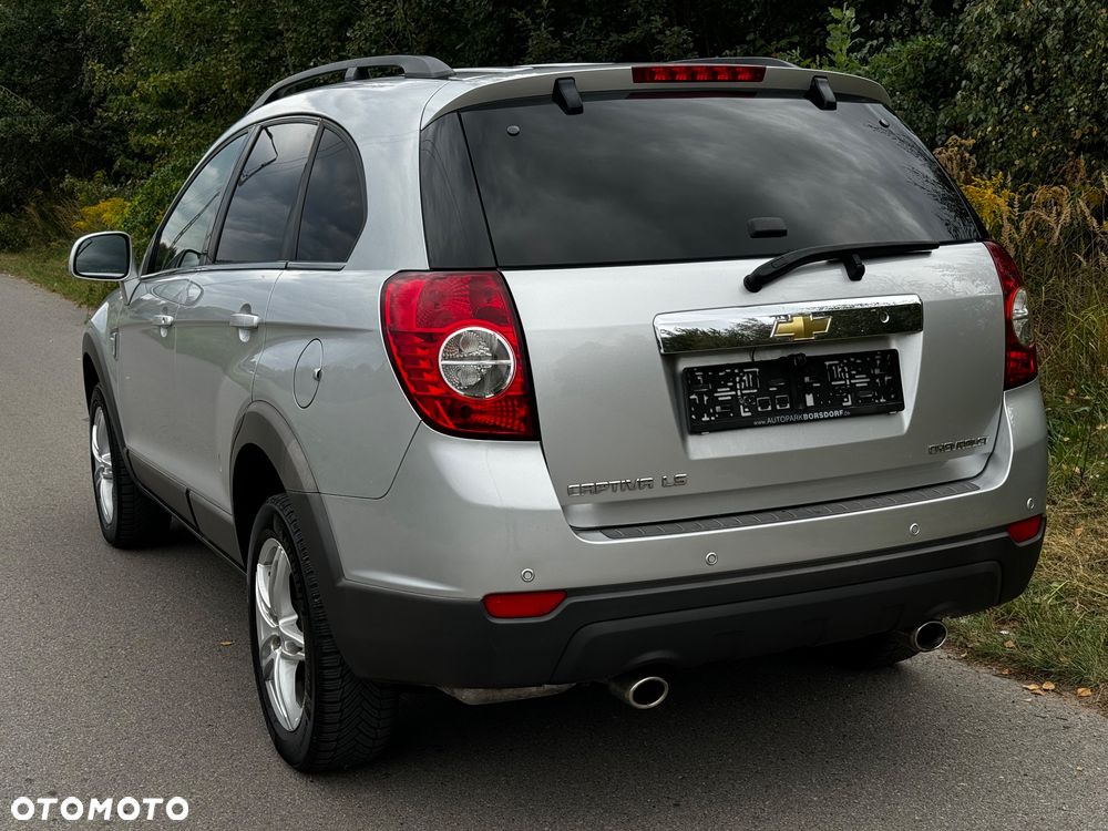 Chevrolet Captiva 2.4 LS - 30