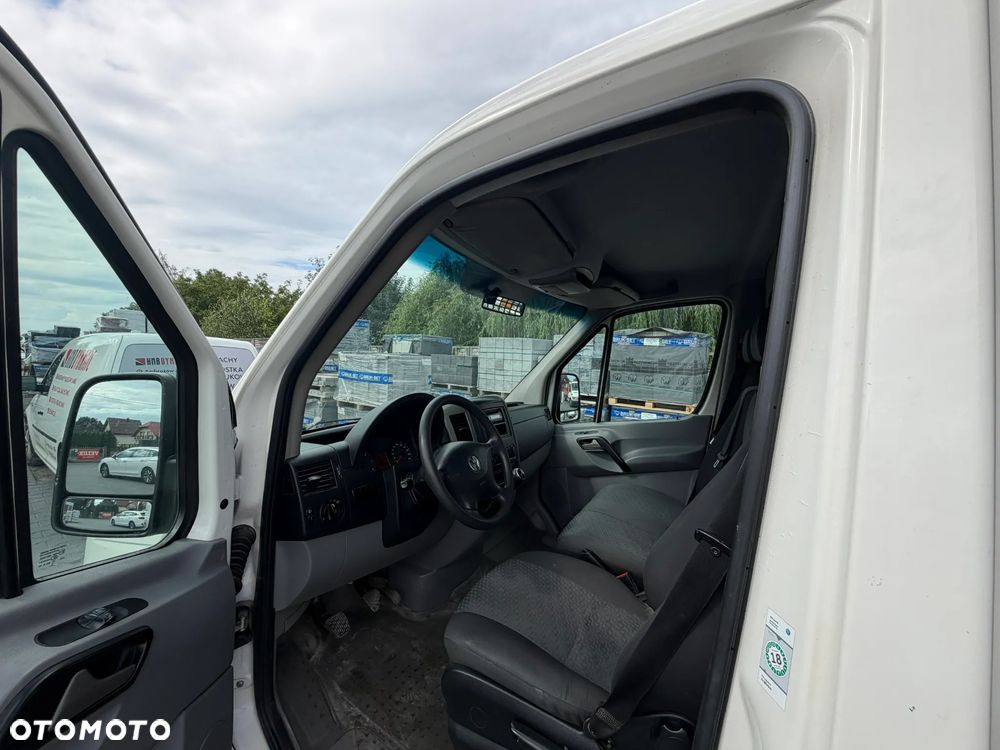Volkswagen CRAFTER - 11