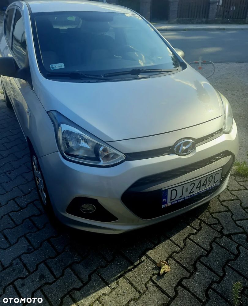Hyundai i10 1.0 - 4