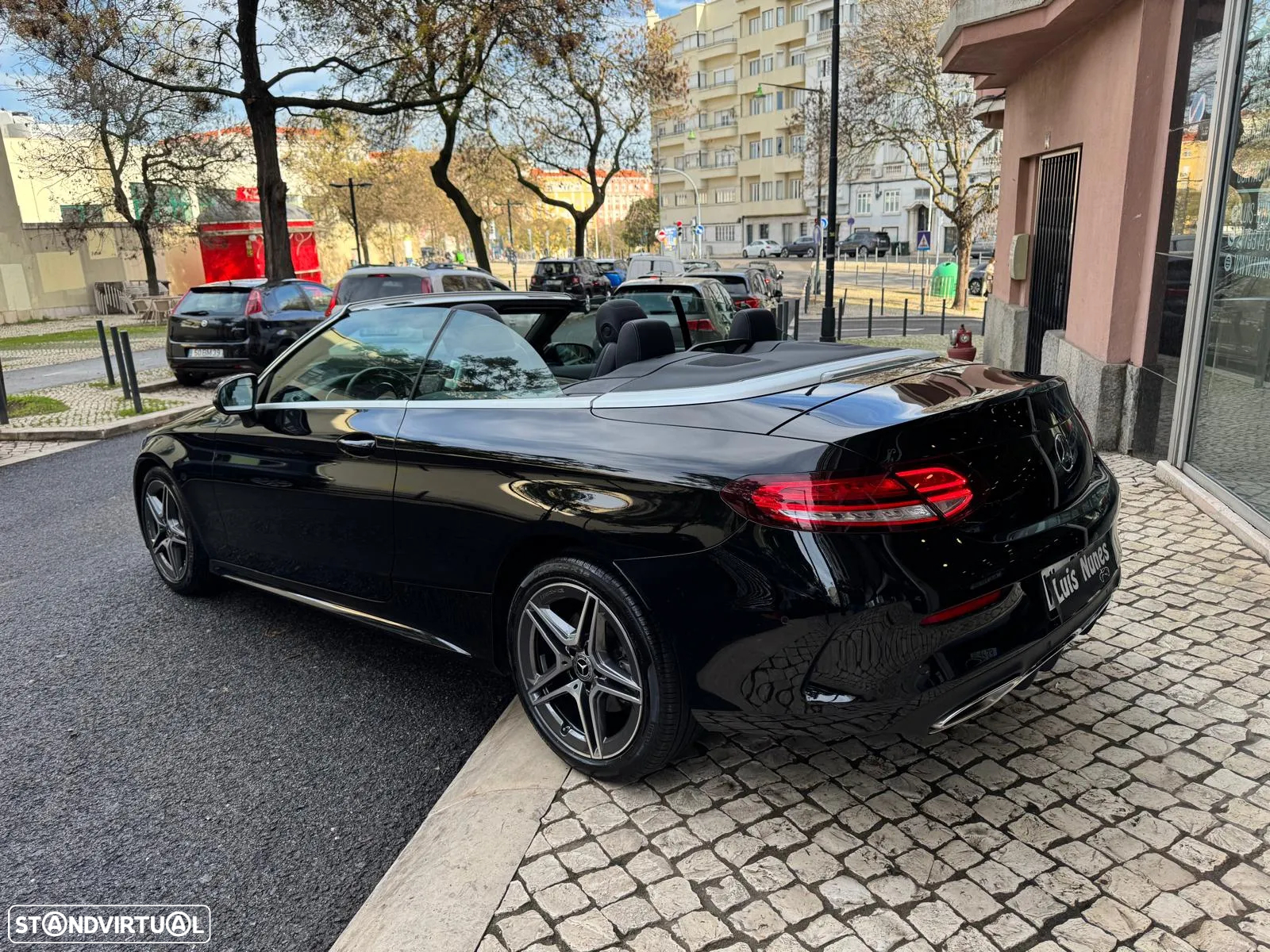 Mercedes-Benz C 180 Coupe 7G-TRONIC AMG Line - 23