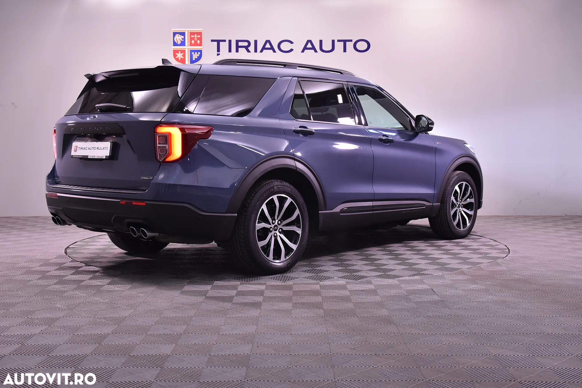 Ford Explorer 3.0 PHEV ST-Line - 5