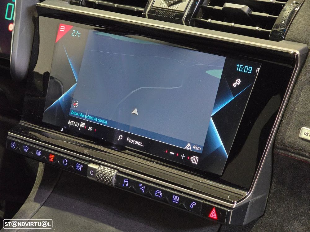 DS DS7 Crossback E-Tense Performance Line EAT8 - 47