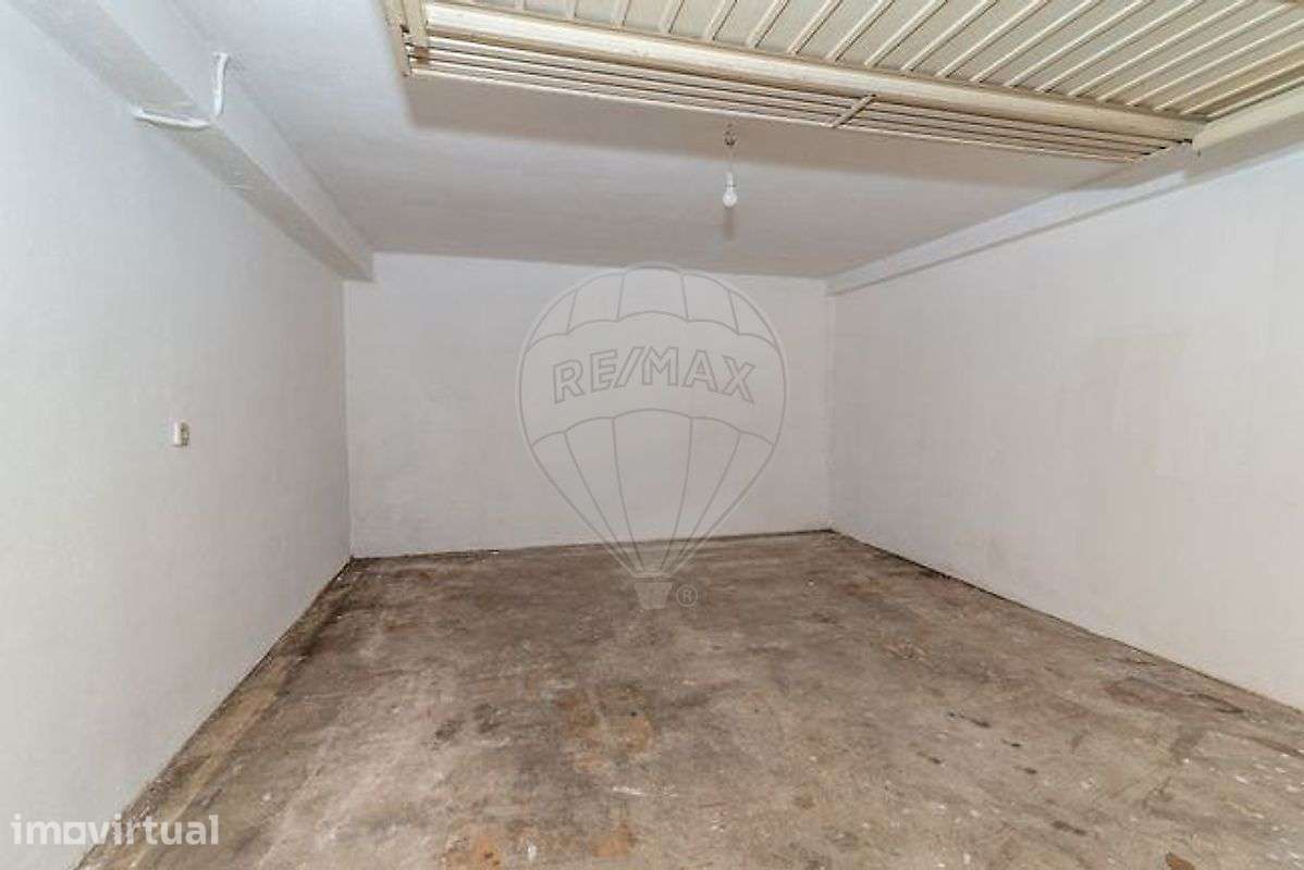 Garagem  para venda - Grande imagem: 3/17