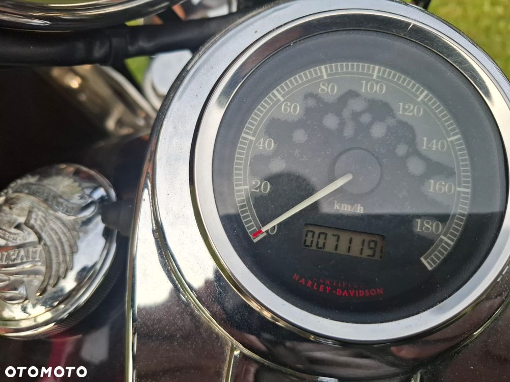 Harley-Davidson Sportster - 11