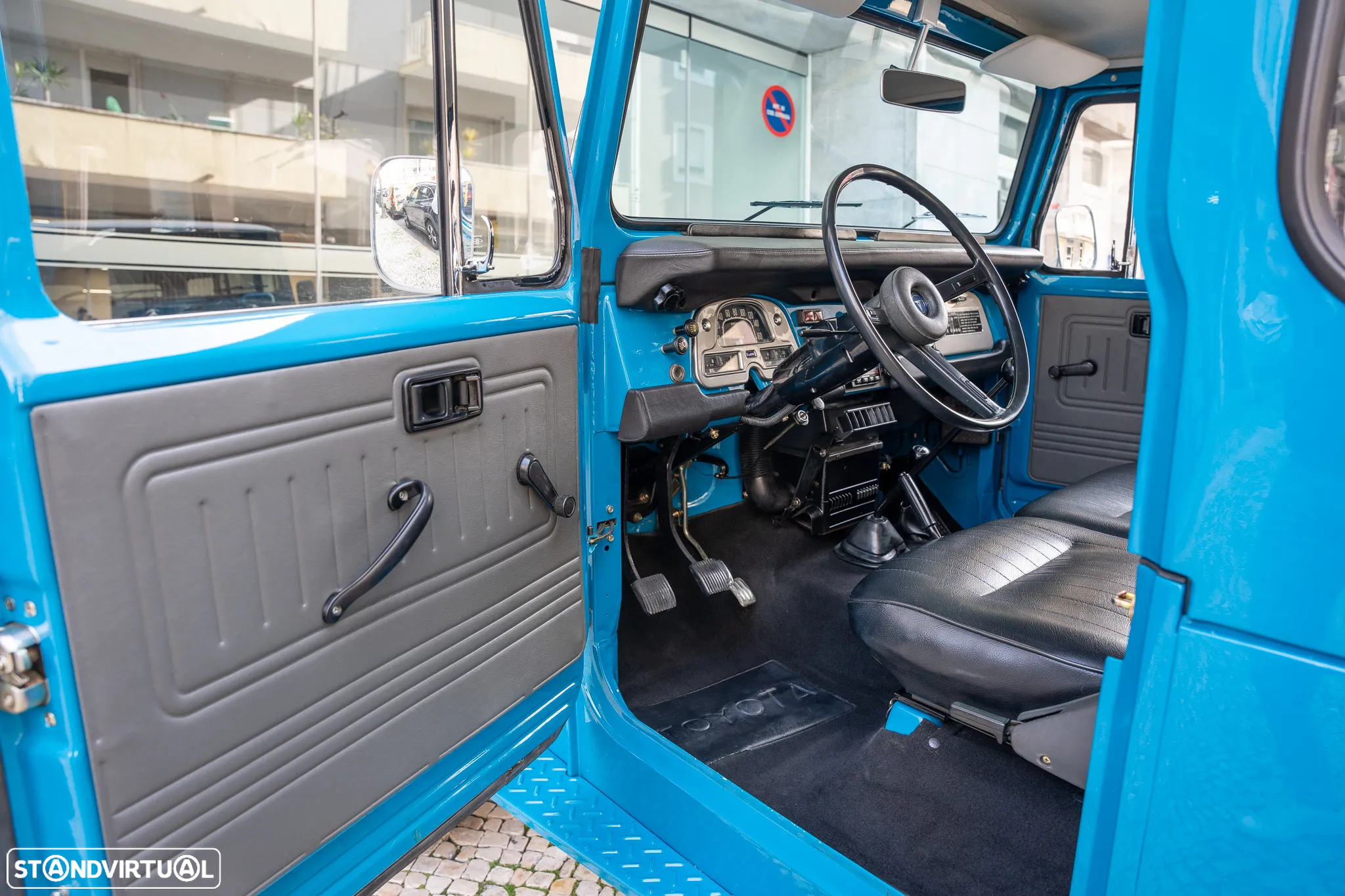 Toyota BJ 40 - 5