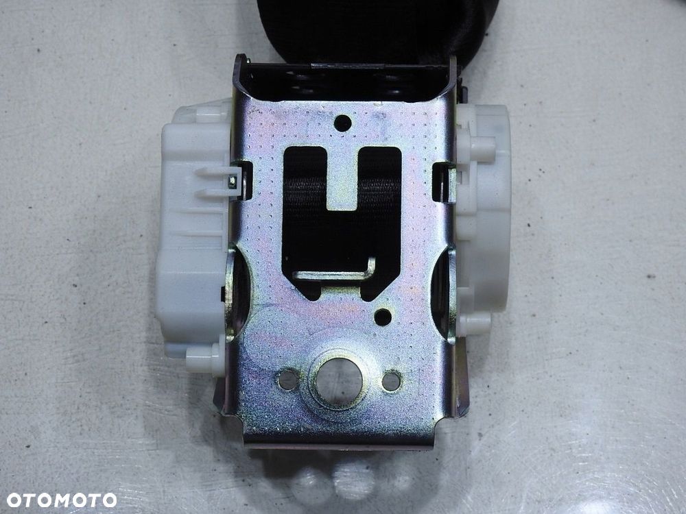 PAS BEZPIECZEŃSTWA PRAWY TYŁ SKODA FABIA II HB - 6