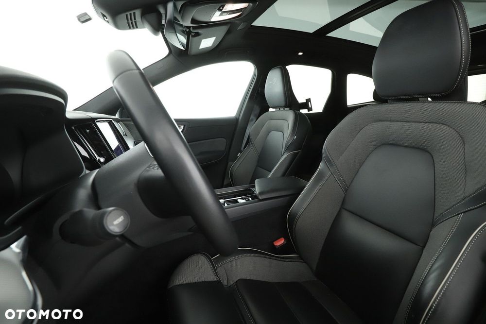 Volvo XC 60 - 23