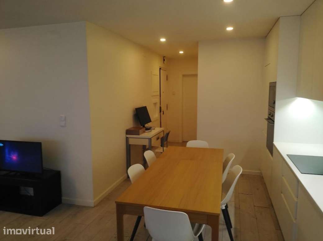 Excelente Apartamento T1 com terraço em S. Domingos de Benfica - Grande imagem: 4/10