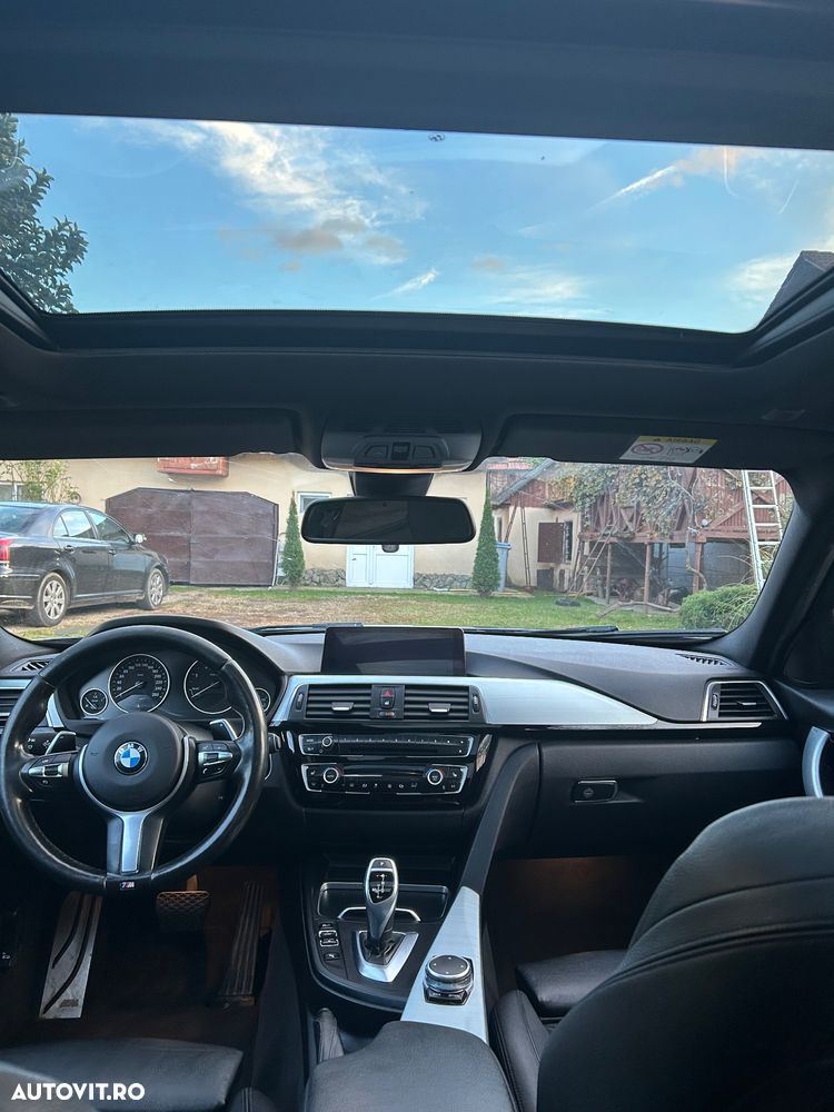 BMW Seria 3 320d Aut. M Sport - 12