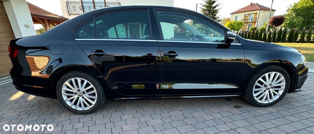 Volkswagen Jetta 1.4 TSI BMT Comfortline - 8