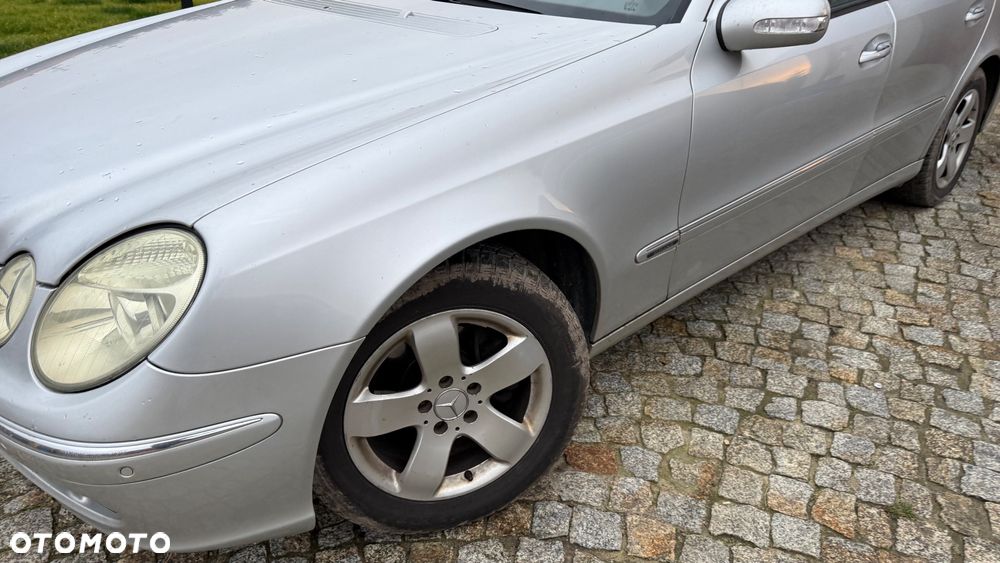 Mercedes-Benz Klasa E - 2