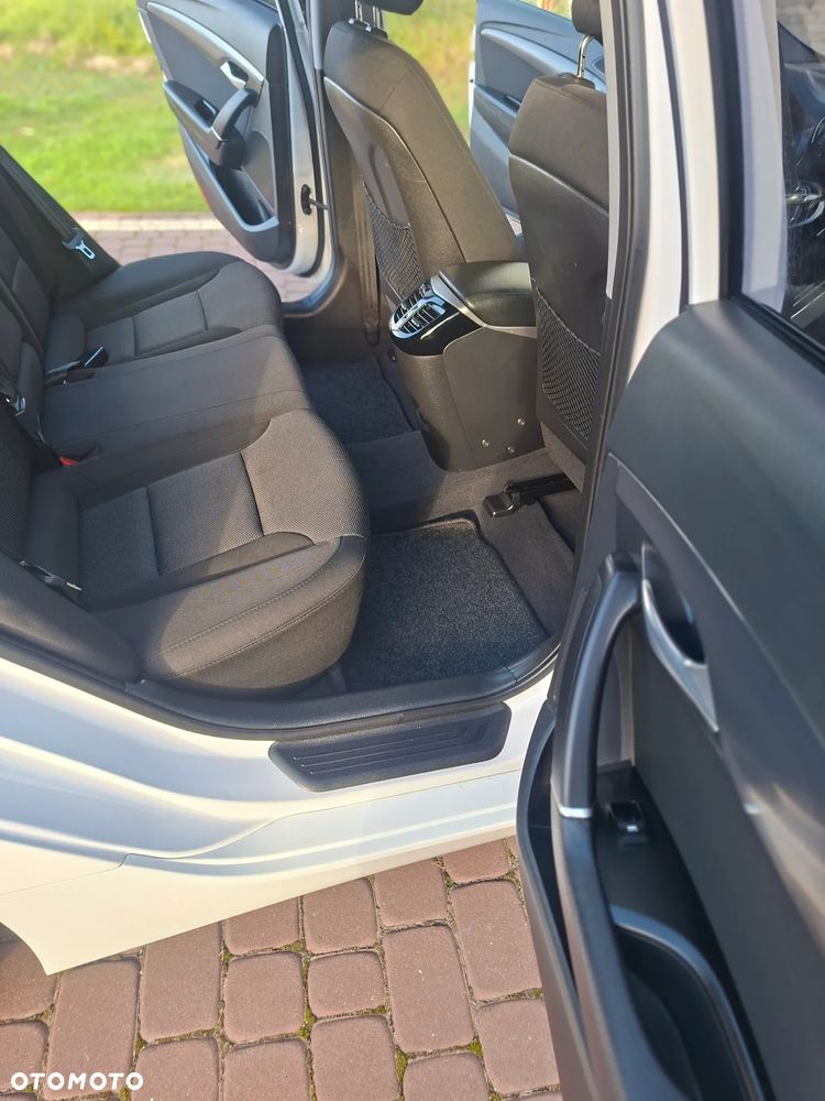 Hyundai i40 - 20
