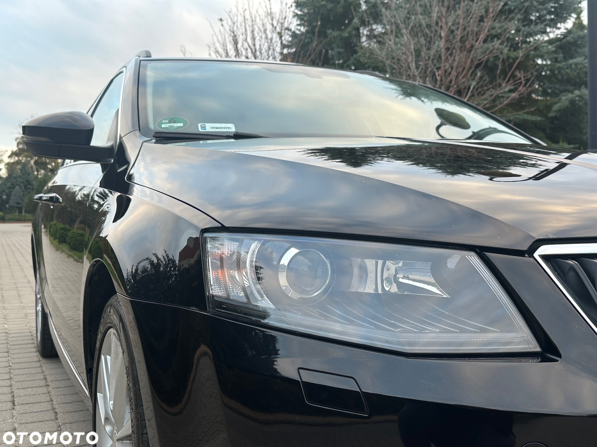 Skoda Octavia 2.0 TDI Elegance DSG - 7