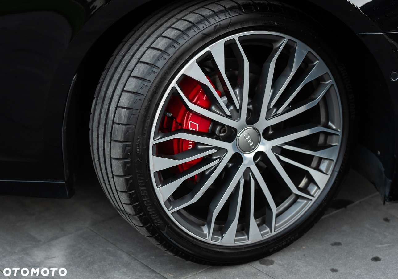 Audi A6 - 8