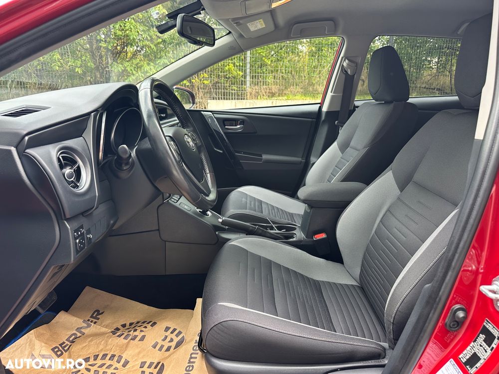 Toyota Auris - 23