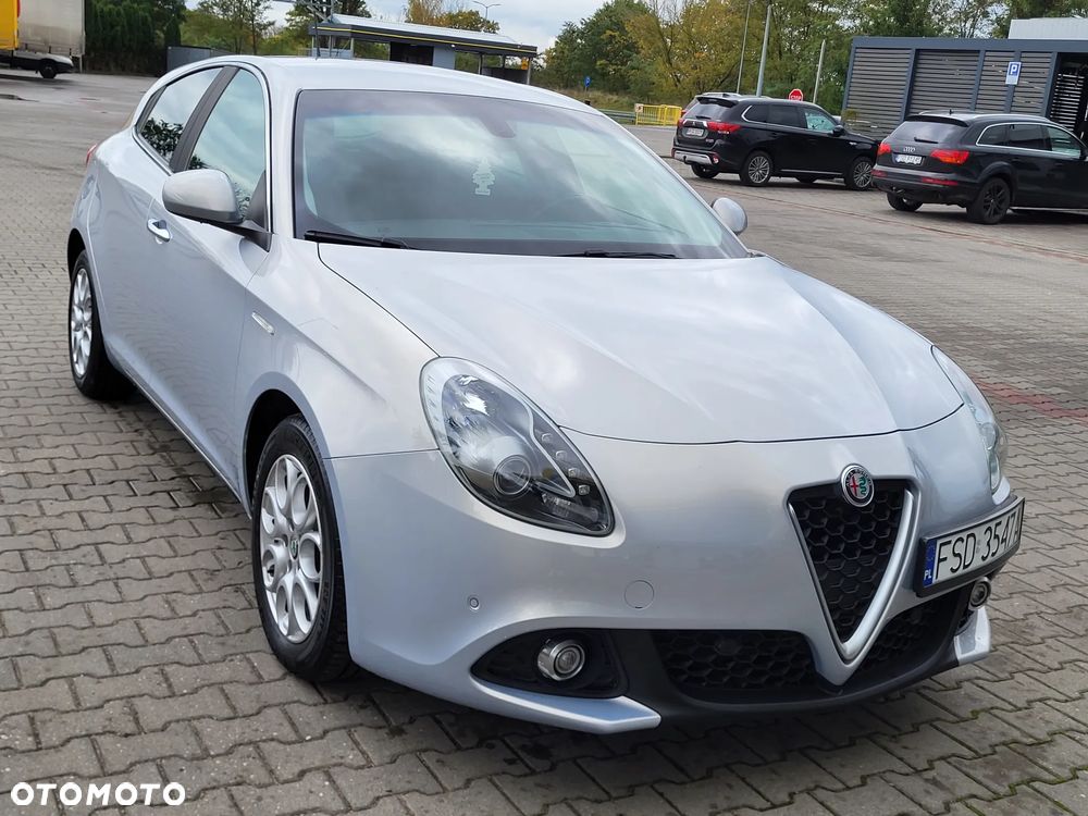 Alfa Romeo Giulietta 1.6 JTDM 16V TCT Super - 4