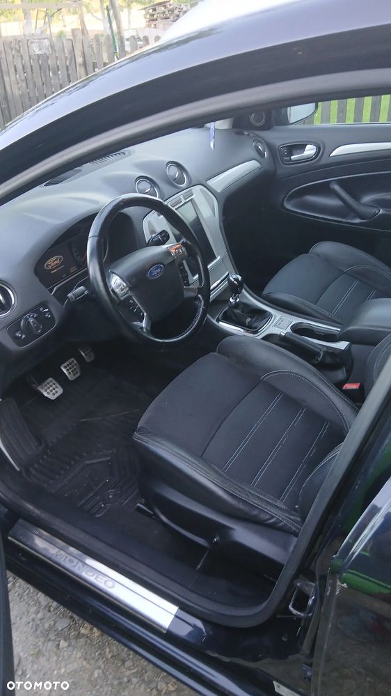 Ford Mondeo 2.2 TDCi Titanium X - 3