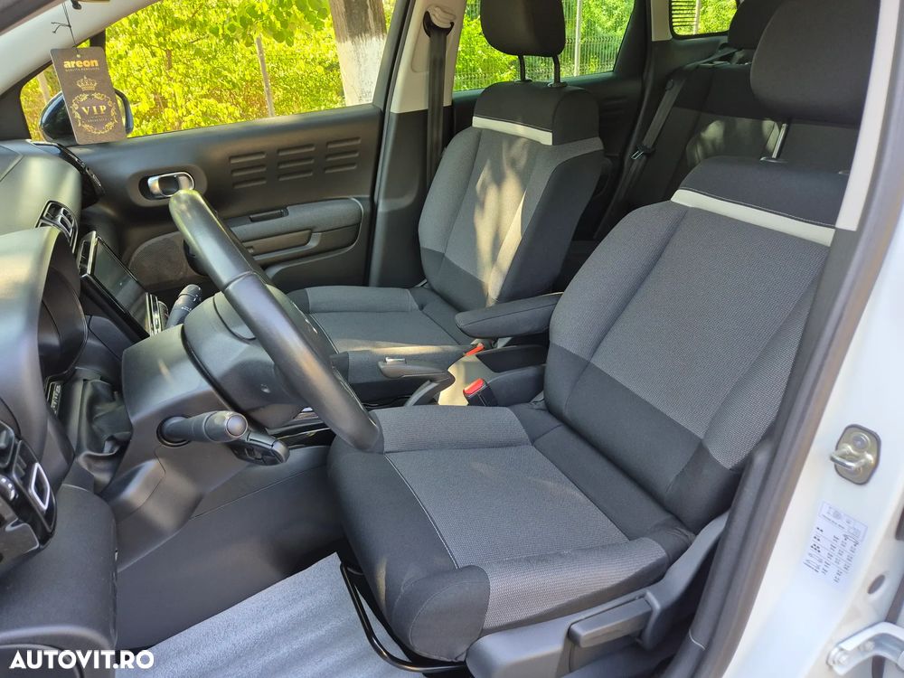 Citroën C3 AIRCROSS BlueHDI 110 Stop & Start PLUS - 8