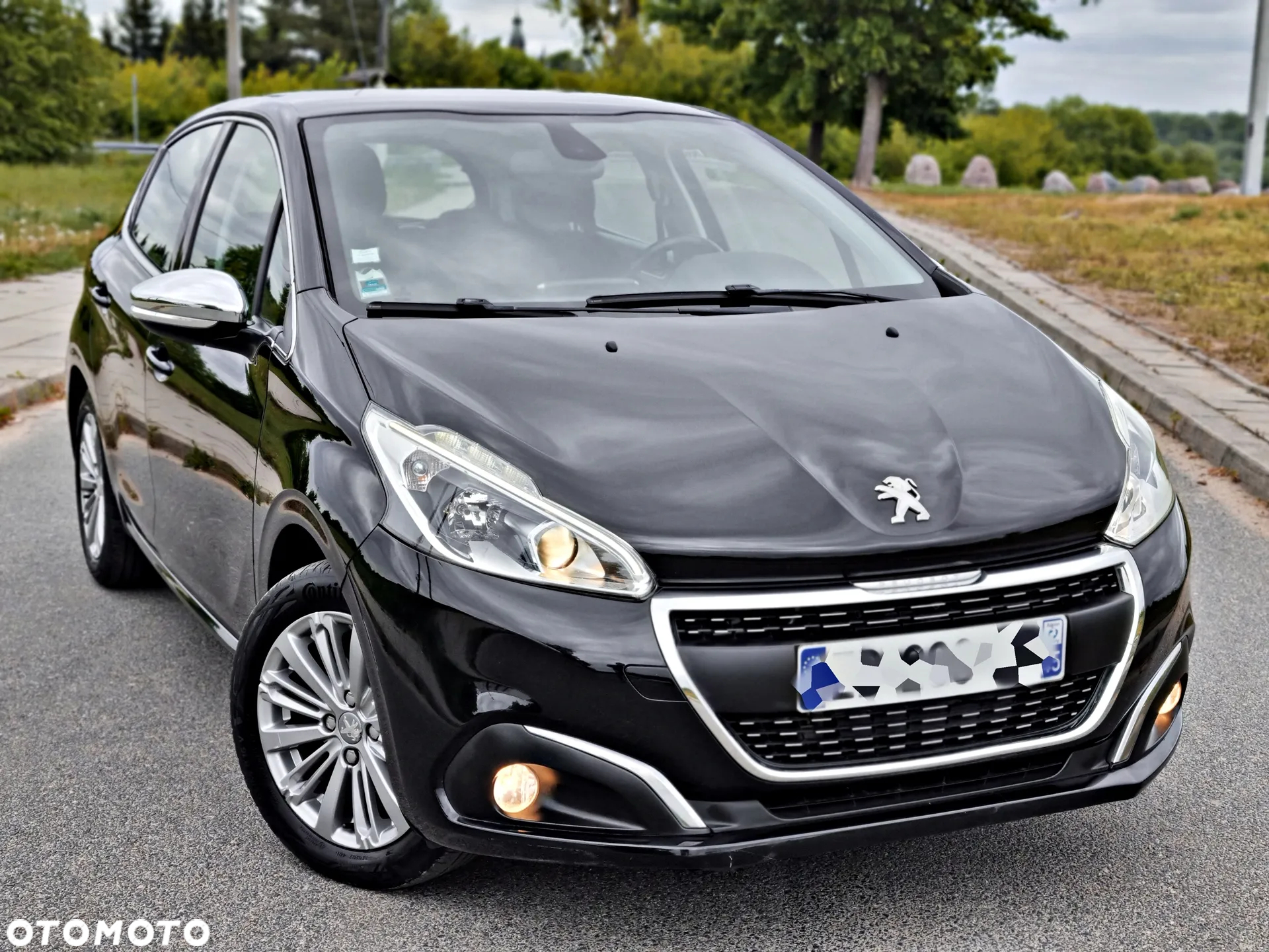 Peugeot 208 PureTech 82 Start & Stop Allure - 5