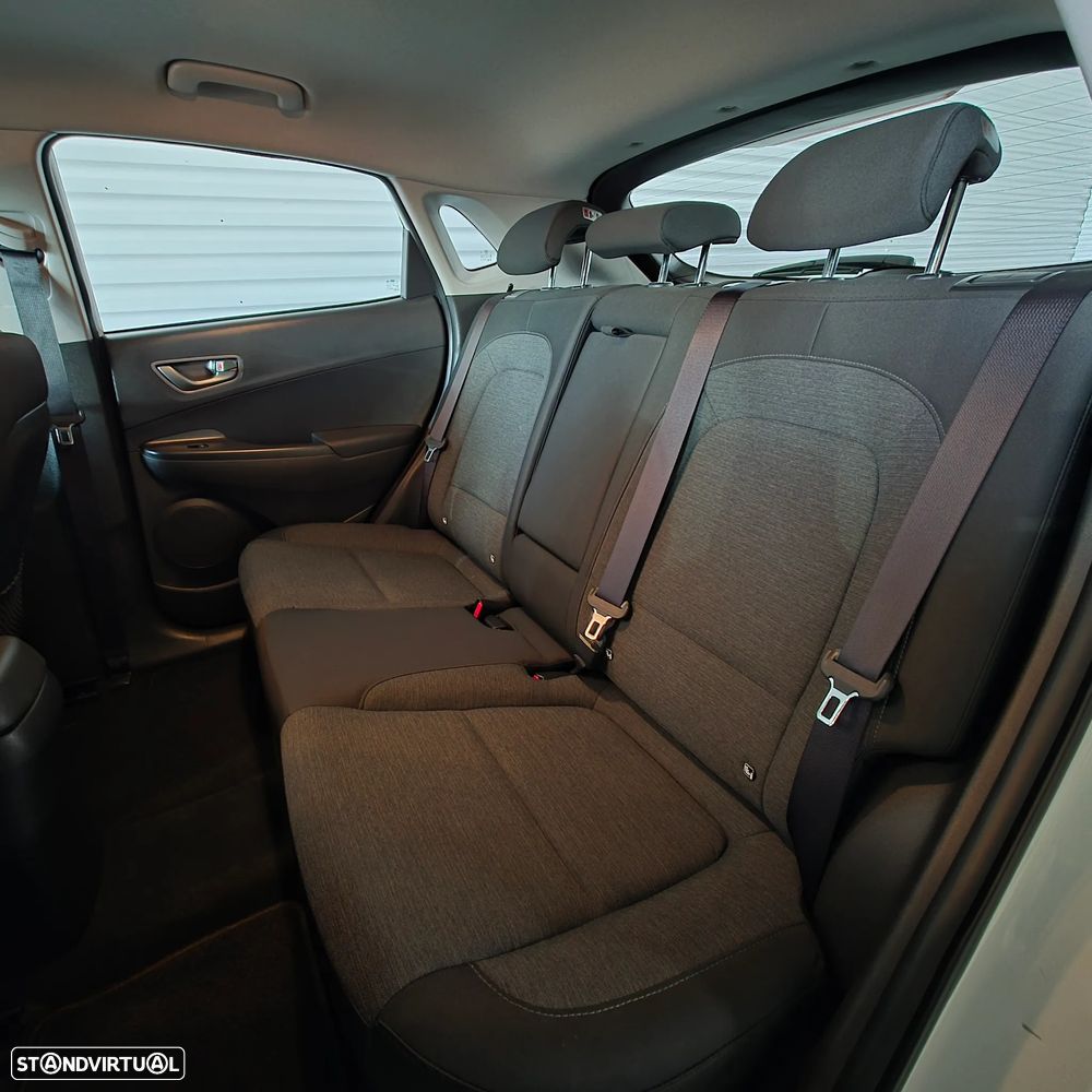 Hyundai Kauai 39 kWh Premium - 19