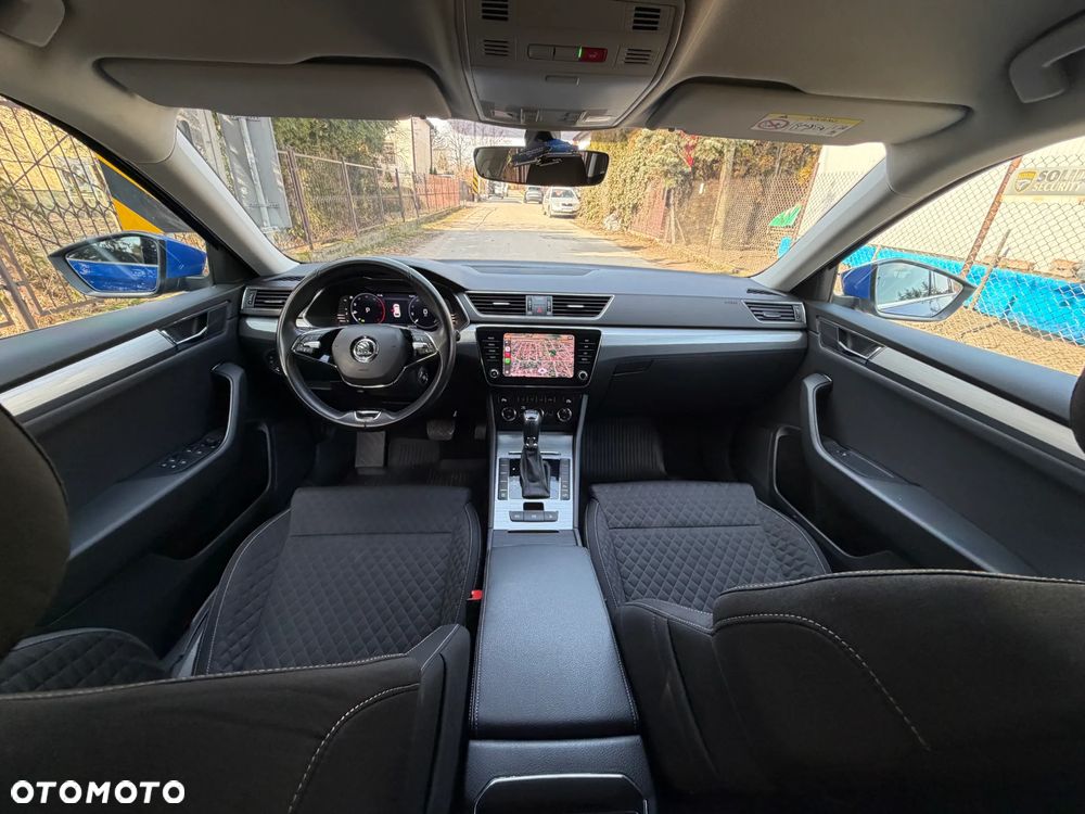 Skoda Superb 2.0 TDI SCR Ambition DSG - 8